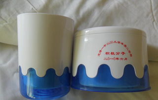 創(chuàng)意組合牙刷架 小商品中的大智慧，衛(wèi)浴間里的美學(xué)革命